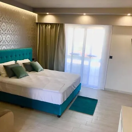 Sea View 3* Theológos