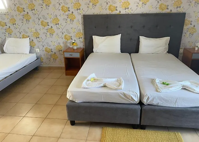 Aparthotel Sea View 3*
