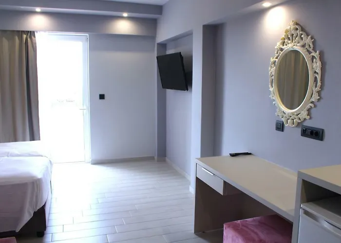 Sea View Aparthotel