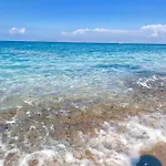 Sea View 3*