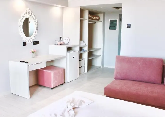 شقة فندقية Sea View 3*