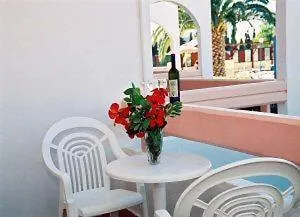 Sea View 3*
